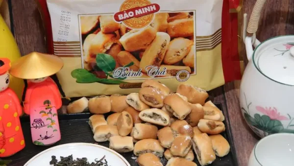 Bánh Chả Hà Nội Đặc Sản: Địa Chỉ Nào Ngon, Mua Ở Đâu Và Cách Lựa Chọn