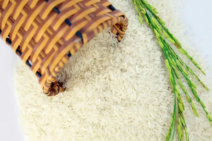 Khám Phá Bánh Đặc Sản Bắc Giang: Danh Sách 10 Món Ngon Nhất Nên Thử Và Mua Làm Quà