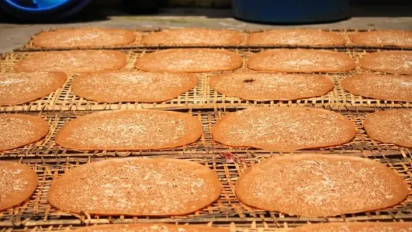 Khám Phá Bánh Đặc Sản Bắc Giang: Danh Sách 10 Món Ngon Nhất Nên Thử Và Mua Làm Quà
