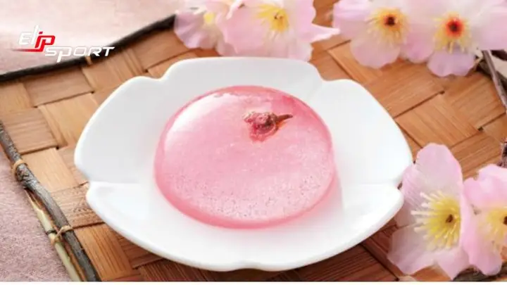 Top 30+ Bánh Đặc Sản Nhật Bản Phổ Biến: Từ Mochi, Dorayaki, Wagashi Đến Castella & Tokyo Banana Top 30+ Bánh Đặc Sản Nhật Bản Phổ Biến: Từ Mochi, Dorayaki, Wagashi Đến Castella & Tokyo Banana