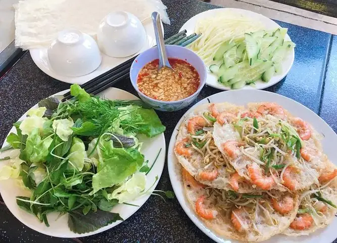Bánh Xèo Là Đặc Sản Ở Đâu? Giải Mã Nguồn Gốc Và Các Biến Thể Đặc Trưng Theo Vùng Miền Bánh Xèo Là Đặc Sản Ở Đâu? Giải Mã Nguồn Gốc Và Các Biến Thể Đặc Trưng Theo Vùng Miền