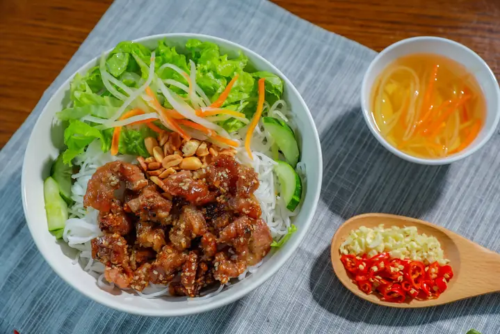 Bún Thịt Nướng Là Đặc Sản Ở Đâu Và Khám Phá Hương Vị Đặc Trưng Ba Miền