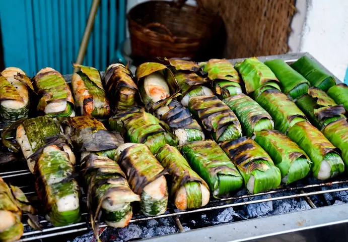 Khám Phá Hương Vị Bánh Đặc Sản Miền Tây: Danh Sách Đầy Đủ Từng Loại Ngon Nhất Vùng Sông Nước