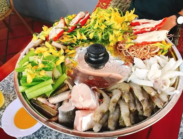 Top 30+ Món Ăn Đặc Sản 3 Miền Bắc - Trung - Nam: Danh Sách Chi Tiết Theo Từng Khu Vực & Nét Đặc Trưng Hương Vị