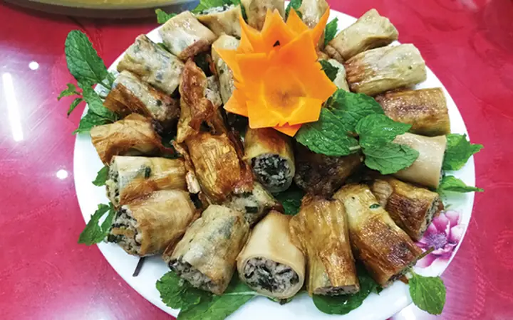 Top 25+ Món Ăn Đặc Sản Sapa Phải Thử Một Đời: Tổng Hợp Theo Nhóm, Hương Vị & Bí Quyết Chọn Quán Chuẩn Vị Top 25+ Món Ăn Đặc Sản Sapa Phải Thử Một Đời: Tổng Hợp Theo Nhóm, Hương Vị & Bí Quyết Chọn Quán Chuẩn Vị