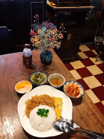 Top 20+ Quán Cơm Tấm Sài Gòn Ngon Chuẩn Vị: Địa Chỉ Ăn Sáng Đêm, Phân Theo Quận & Mức Giá Top 20+ Quán Cơm Tấm Sài Gòn Ngon Chuẩn Vị: Địa Chỉ Ăn Sáng Đêm, Phân Theo Quận & Mức Giá