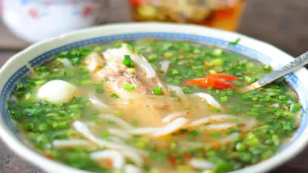 Tìm Hiểu Đặc Sản Bánh Canh Cá Lóc: Khái Niệm, Miền Xuất Xứ Và Cách Nấu Đậm Đà
