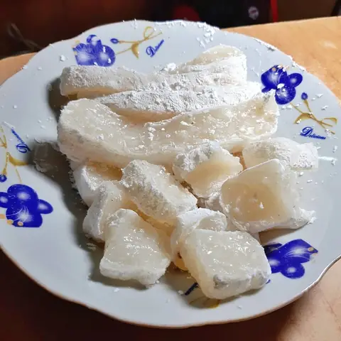 Bánh Hồng Bình Định Là Gì? – Nguồn Gốc, Đặc Điểm Và Cách Làm Truyền Thống
