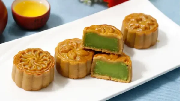 Top 10 Bánh Kẹo Đặc Sản Hải Phòng Nên Thử Và Mua Làm Quà Tặng