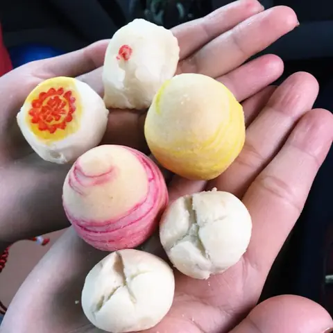 Tìm Hiểu Bánh Khèo Phú Quốc – Đặc Sản Ngọt Ngào Đảo Ngọc Qua Nguồn Gốc, Nguyên Liệu Và Địa Chỉ Mua Tìm Hiểu Bánh Khèo Phú Quốc – Đặc Sản Ngọt Ngào Đảo Ngọc Qua Nguồn Gốc, Nguyên Liệu Và Địa Chỉ Mua