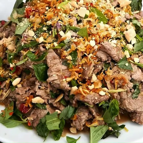 Bê Thui Cầu Mống Là Gì? Hương Vị Đặc Sản Quảng Nam