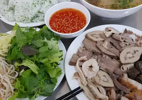 Đặc Sản Bình Định Ở Hà Nội: Danh Sách Món Ăn Đặc Trưng Và Địa Chỉ Mua Ngon Nhất