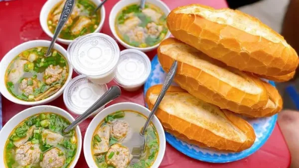 18 Đặc Sản Đà Lạt Mang Về Làm Quà: Chọn Món Nào Cho Người Thân?