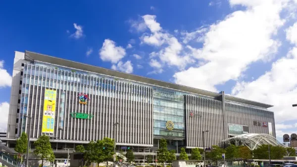 Tổng Hợp Đặc Sản Fukuoka Nổi Tiếng: Top Món Ăn Ngon & Quà Lưu Niệm Phải Mua Kèm Địa Điểm Bán
