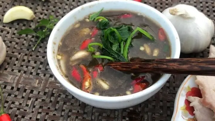 Top 12+ Đặc Sản Hà Nam Làm Quà Tặng Người Thân Bạn Bè: Gợi Ý Món Ngon, Dễ Mang Đi, Chuẩn Vị Quê