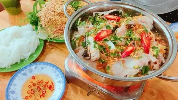 Top Đặc Sản Hồ Tràm Đáng Thử: Món Hải Sản, Bánh, Cháo Và Đồ Mua Về