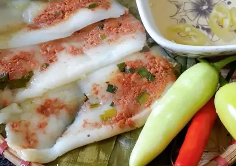 Địa Chỉ Ăn Và Mua Đặc Sản Huế Tại Hà Nội: Quán Ăn, Cửa Hàng Và Bánh Bột Lọc