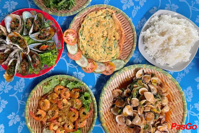 Top 10+ Đặc Sản Lăng Cô Huế Ngon Nhất 2026 Và Gợi Ý Quán Ăn Uy Tín Đánh Bắt Tươi Sống