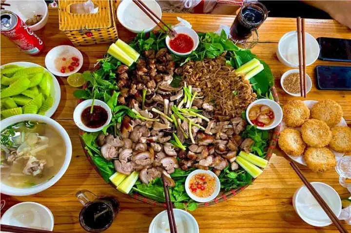 Đặc Sản Lào Cai Là Gì? 30 Món Nổi Tiếng Nên Thử Và Mua Làm Quà Đặc Sản Lào Cai Là Gì? 30 Món Nổi Tiếng Nên Thử Và Mua Làm Quà