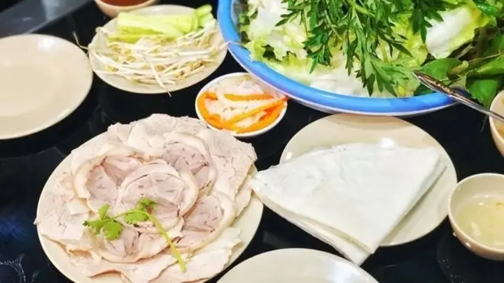 Đặc Sản Miền Đông: Tổng Hợp Các Món Ngon Trứ Danh Và Gợi Ý Quà Tặng Hấp Dẫn