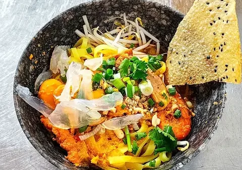 Mì Quảng Anh Hai & Anh Thư: Review Đặc Sản Miền Trung Tại Sài Gòn (menu, Giá, Địa Chỉ, So Sánh)