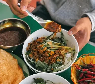 Top 7+ Đặc Sản Phù Mỹ Bình Định Ăn Là Nhớ: Món Ngon Ăn Chơi, Mua Quà Biếu & Kinh Nghiệm Chọn Mua Chuẩn Vị