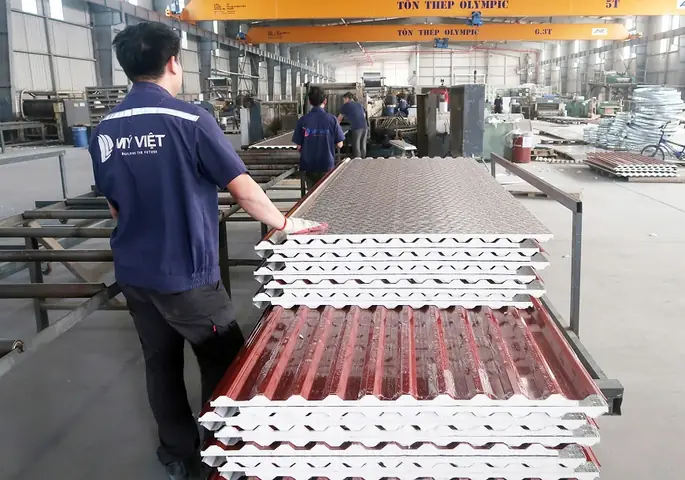 Đặc Sản Plus: Hệ Thống Cửa Hàng Hải Sản Tươi Sống Uy Tín Tại TP. HCM