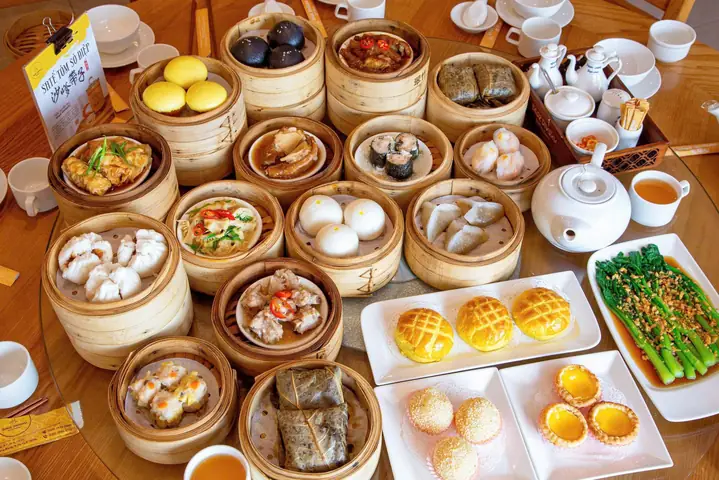 Top Các Món Ăn Và Quán Đặc Sản Quận 5 Ngon Nổi Tiếng Nhất Định Phải Thử Top Các Món Ăn Và Quán Đặc Sản Quận 5 Ngon Nổi Tiếng Nhất Định Phải Thử