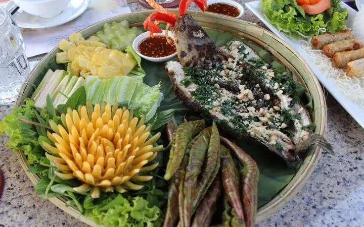 Top 10+ Đặc Sản Sa Đéc Mua Làm Quà Tay: Danh Sách Quà Biếu Đặc Trưng Đồng Tháp, Địa Chỉ Mua Uy Tín & Bí Quyết Chọn Đúng Chất Top 10+ Đặc Sản Sa Đéc Mua Làm Quà Tay: Danh Sách Quà Biếu Đặc Trưng Đồng Tháp, Địa Chỉ Mua Uy Tín & Bí Quyết Chọn Đúng Chất
