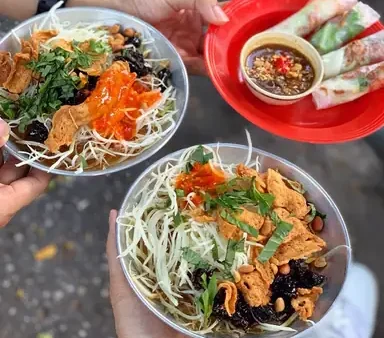 Tổng Hợp 25 Món Ăn Vặt Sài Gòn Đáng Thử: Đặc Sản Nổi Bật Và Món Đường Phố