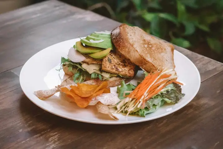 Khám Phá Đặc Sản Siem Reap: Top Món Ăn Ngon Và Quà Mang Về Nức Tiếng