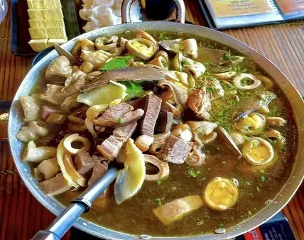 Thắng Cố Là Gì? Khám Phá Nguồn Gốc Và Nét Văn Hóa Độc Đáo Của Món Đặc Sản Vùng Cao Tây Bắc