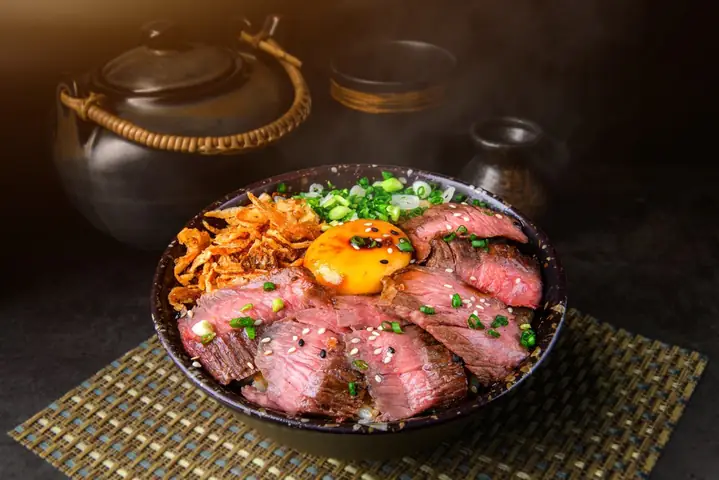 Top 30+ Đặc Sản Tokyo 2025: Món Ăn Ăn Tại Chỗ & Quà Mang Đi Hot Nhất, Kèm Địa Điểm Mua & Cách Chọn