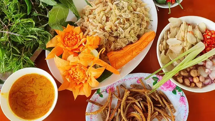 Đặc Sản Tràng An Ninh Bình Có Gì Ngon? Top Món Ăn Nổi Tiếng Và Quà Biếu Đáng Thử Nhất