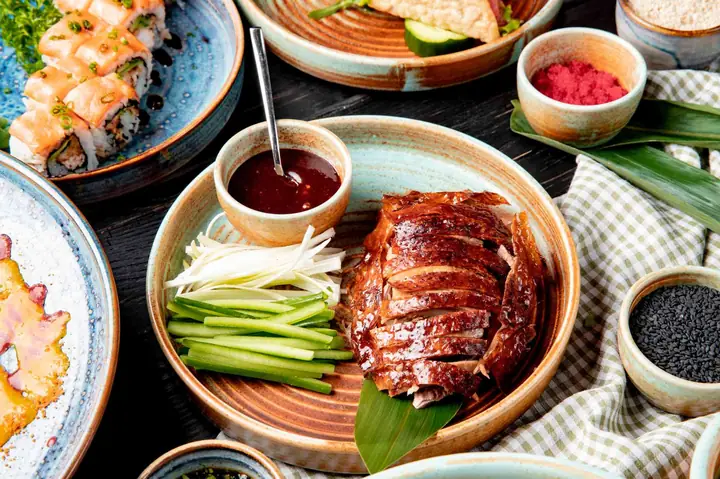 Đặc Sản Trung Quốc Là Gì? Tổng Hợp Các Món Ăn Ngon Và Quà Lưu Niệm Nổi Tiếng Nhất