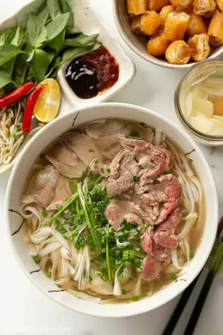 Tổng Hợp Tên Đặc Sản Việt Nam Tiếng Anh: 300+ Món Ăn, Phân Loại Chuẩn, Phát Âm & Bài Mẫu Giới Thiệu