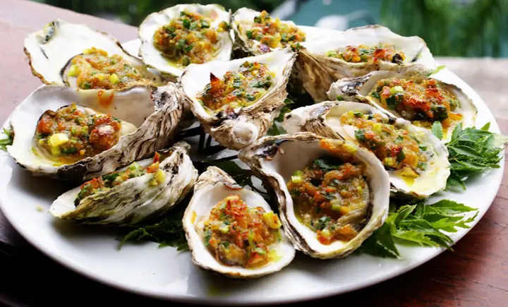 27 Đặc Sản Vịnh Hạ Long: Món Nào Nên Ăn, Món Nào Nên Mua Làm Quà? 27 Đặc Sản Vịnh Hạ Long: Món Nào Nên Ăn, Món Nào Nên Mua Làm Quà?