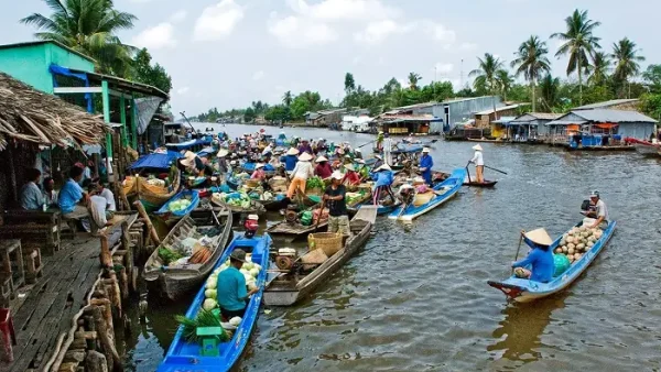 Top 7 Đặc Sản Vĩnh Thuận Kiên Giang Nổi Tiếng: Mắm Cá Lóc, Tôm Càng Xanh & Bí Quyết Mua Quà Tại Chợ Nổi