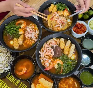 Top 20+ Quán Ăn Sáng Vũng Tàu Ngon Theo Thổ Địa: Đặc Sản Bún Bề Bề, Bánh Khọt, Bánh Canh Ghẹ Cập Nhật 2027