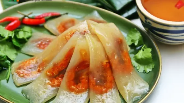 Tổng Hợp 35+ Đặc Sản Huế: Top Món Ăn Ngon Ăn Tại Chỗ & Mua Về Làm Quà Uy Tín Nhất