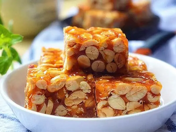 Kẹo Lạc Là Đặc Sản Của Tỉnh Nào? Top 5 Vùng Làm Nổi Tiếng & Bí Quyết Chọn Mua Chuẩn Vị