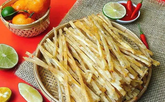 Kinh Nghiệm Chọn Đặc Sản Đà Nẵng Làm Quà: Món Nào Dễ Mang, Dễ Bảo Quản?