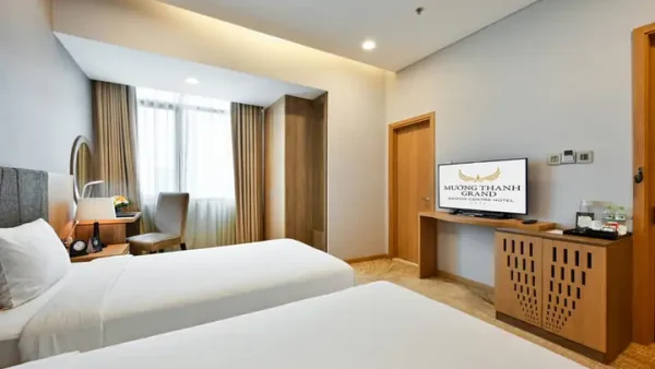 Tổng Hợp 30+ Món Ăn Đặc Sản Sài Gòn Ngon Nhất: Phân Loại Theo Bữa Ăn, Kèm Địa Chỉ Ăn Ngon Uy Tín