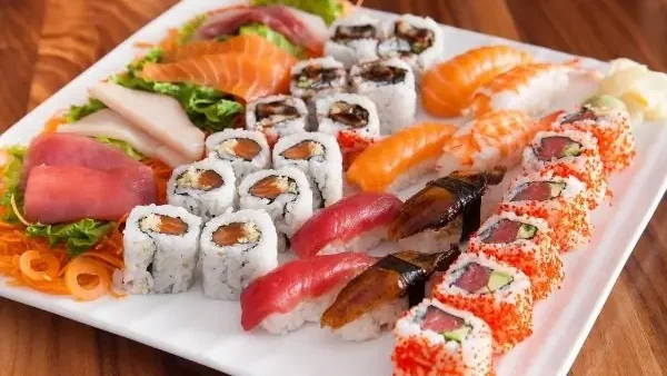 Tổng Hợp 30+ Món Ăn Đặc Sản Nhật Bản Nổi Tiếng Phải Thử: Phân Loại Theo Loại Hình & Vùng Miền