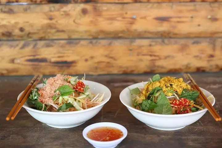 Tổng Hợp 3 Món Bún Đặc Sản Phú Quốc (quậy, Kèn, Nhâm): Phân Biệt Hương Vị, Cách Ăn & Top Quán Ngon Nổi Tiếng 2024 Tổng Hợp 3 Món Bún Đặc Sản Phú Quốc (quậy, Kèn, Nhâm): Phân Biệt Hương Vị, Cách Ăn & Top Quán Ngon Nổi Tiếng 2024