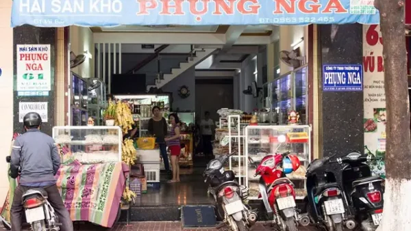 Top 15+ Địa Chỉ Mua Đặc Sản Bình Định Uy Tín, Chính Gốc Tại Quy Nhơn, TP.HCM & Online (kèm Mẹo Chọn Quà Chuẩn)