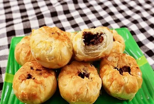 Top Đặc Sản Nam Định: 15 Món Ngon Nên Thử, Mua Làm Quà Và Lưu Lưu Du Lịch Top Đặc Sản Nam Định: 15 Món Ngon Nên Thử, Mua Làm Quà Và Lưu Lưu Du Lịch