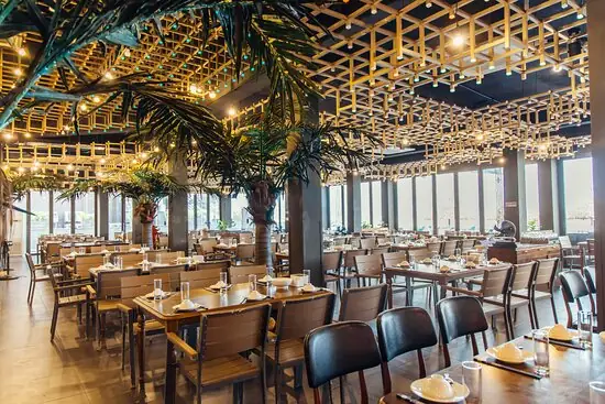 Top 20+ Nhà Hàng Đặc Sản Đà Nẵng Ngon Chuẩn Vị, Giá Mềm, View Đẹp (phân Loại Theo Món & Khu Vực) 2025