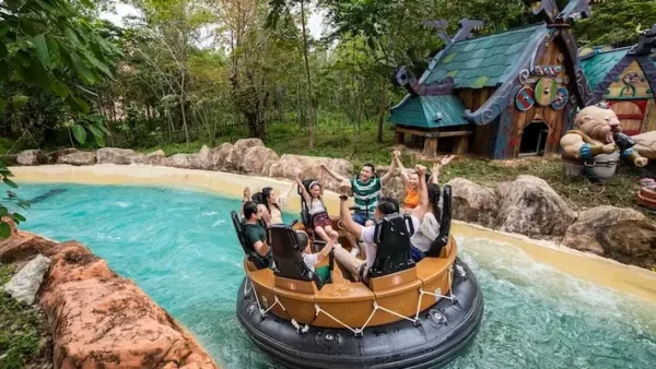 Khám Phá 13 Món Ăn Đặc Sản Quy Nhơn Du Khách Không Thể Bỏ Qua