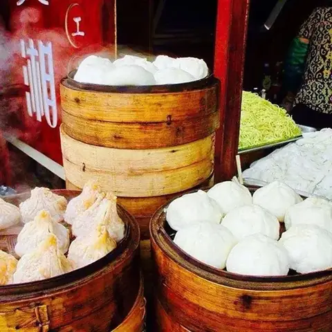 Khám Phá Danh Sách Đặc Sản Phượng Hoàng Cổ Trấn – Ẩm Thực Và Quà Lưu Niệm Dành Cho Du Khách Khám Phá Danh Sách Đặc Sản Phượng Hoàng Cổ Trấn – Ẩm Thực Và Quà Lưu Niệm Dành Cho Du Khách